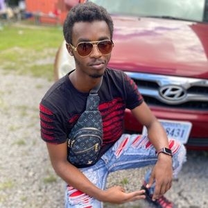 Meet your Posher, Kentavio